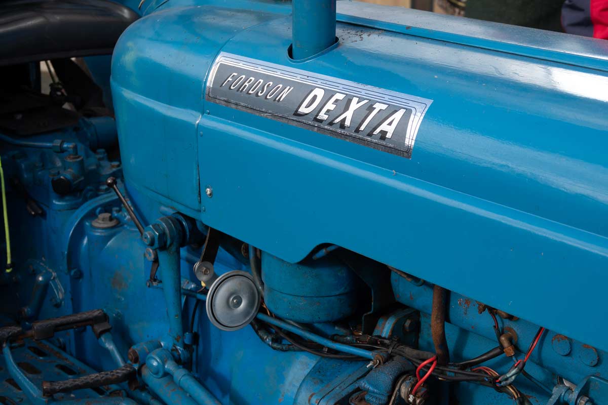 Fordson-Dexta-06361W