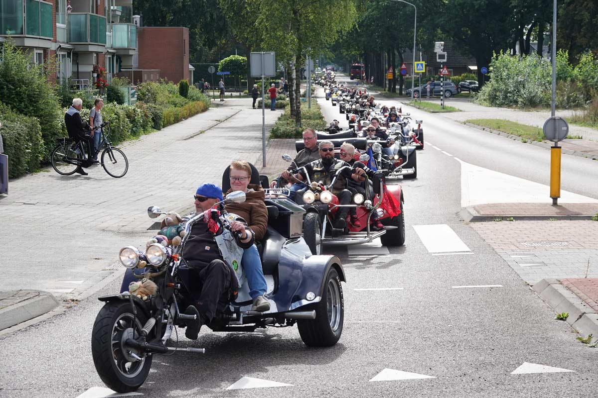 Happy-Smile-2022_MSL03117w