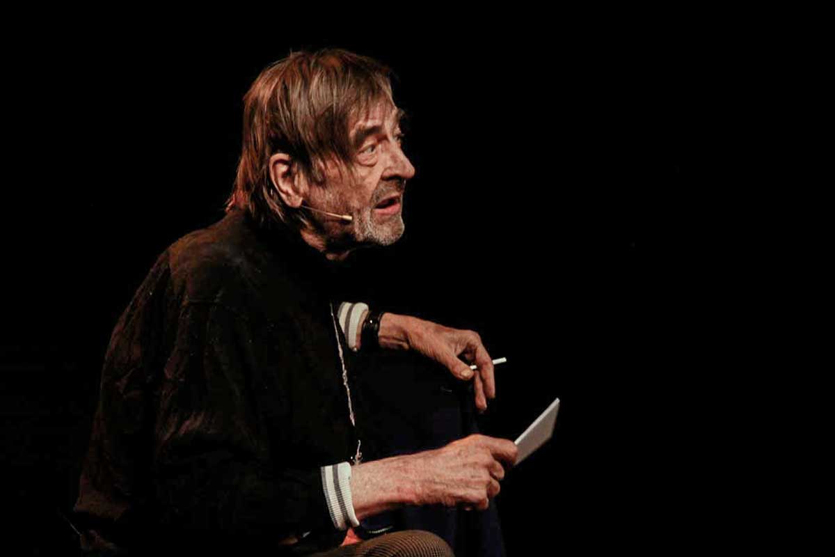 Zie-de-mens-Joanne-SaltetW