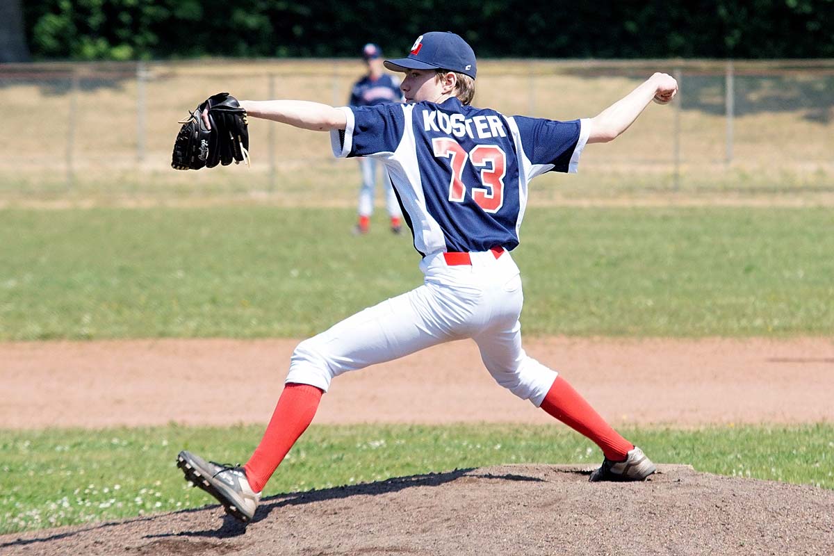 1 Jeffrey Koster op de heuvel DSC01726