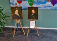 Foto-Willem-Albert-Scholten-en-Klaassien-in-Gezondheidscentrum