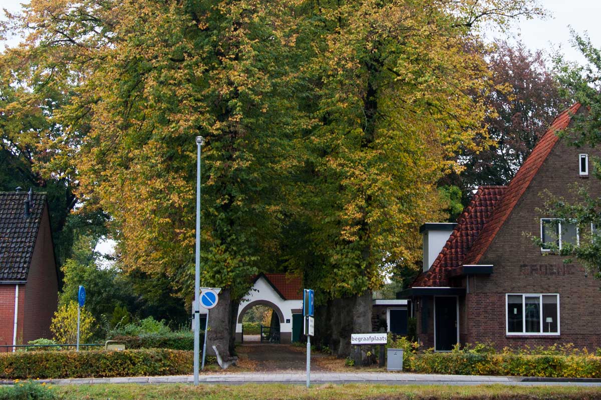 Algemene-Begraafplaats-ingang_web