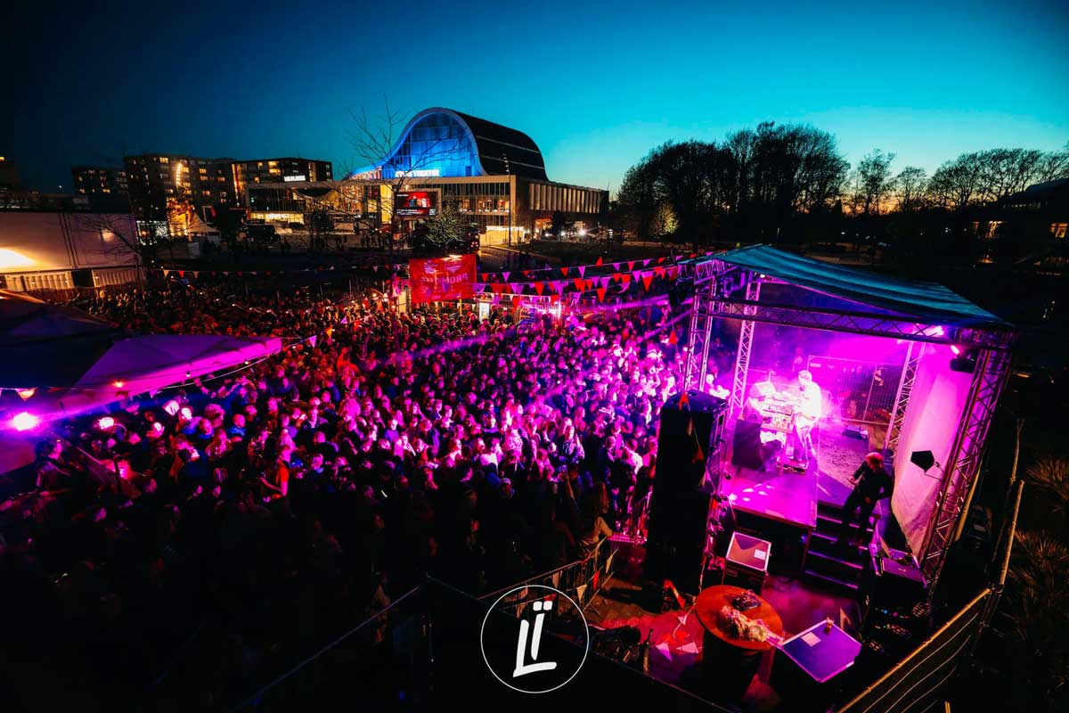 4-Mijl-van-Emmen-Festival-'s-avonds