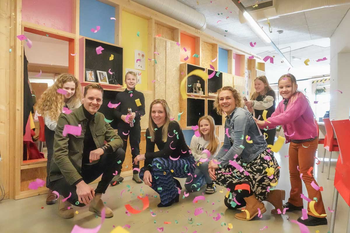 Ondertekening-samenwerking-Facet---obs-De-VlonderW