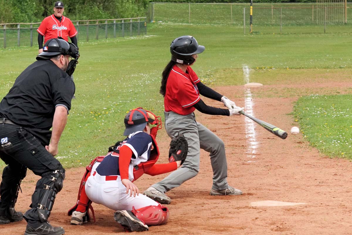 2 U21 Timo Czudar achter de plaat DSC08524