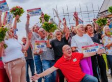 Dolgelukkige-winnaars-in-ZwartemeerW