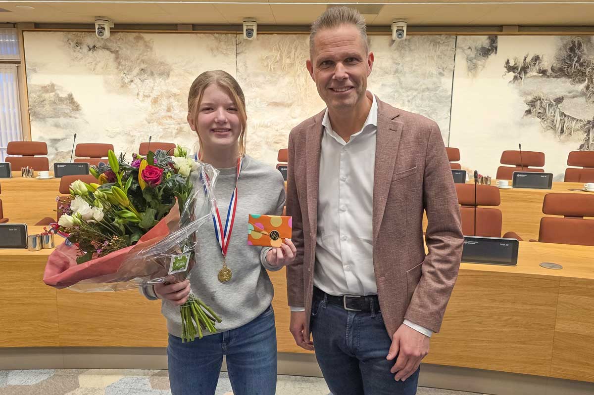 Nederlands-zwemkampioene-Meike-Pekelsma