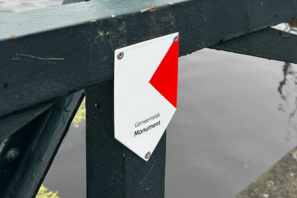 Afbeelding-monumentenschildje-Nieuw-Amsterdam_uit