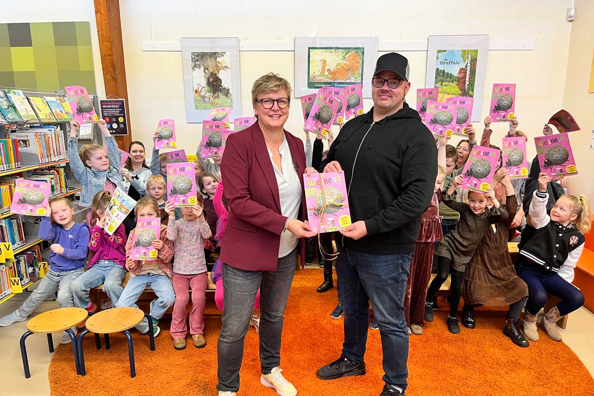 Renate-Snoeijing-Sander-Broersma-lösdoen-van-de-Meertmaond-Streektaolmaond-Huus-van-de-Taol-(002)